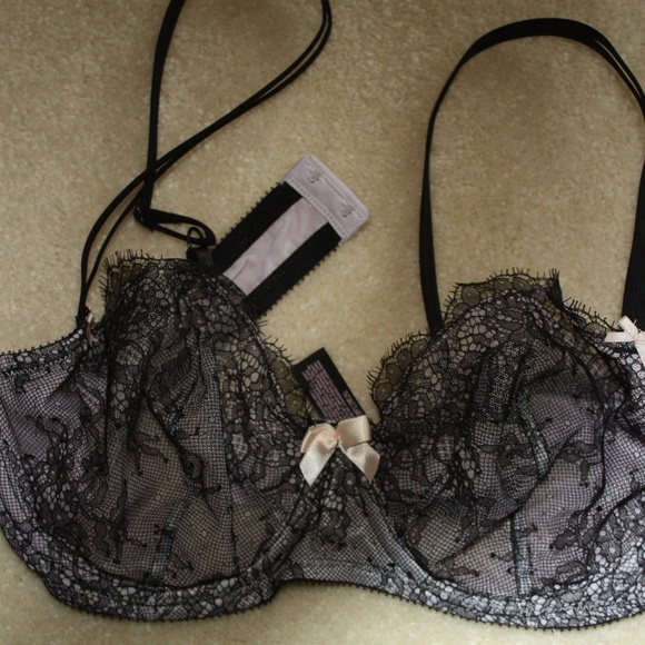 Victoria's Secret Other - bra by victoria's secret